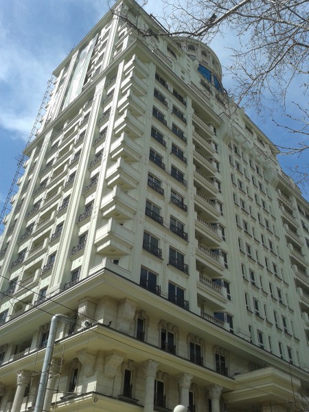 فروش آپارتمان 98 متری برج ارغوان شهرک گلستان