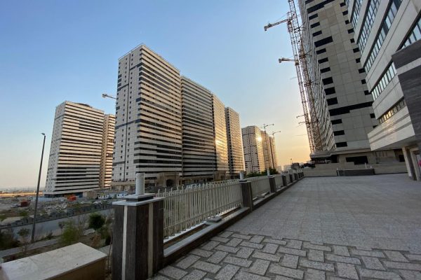 رهن آپارتمان 105 متری برج خرازی اردستانی