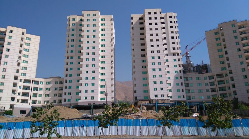 برج سروناز چیتگر