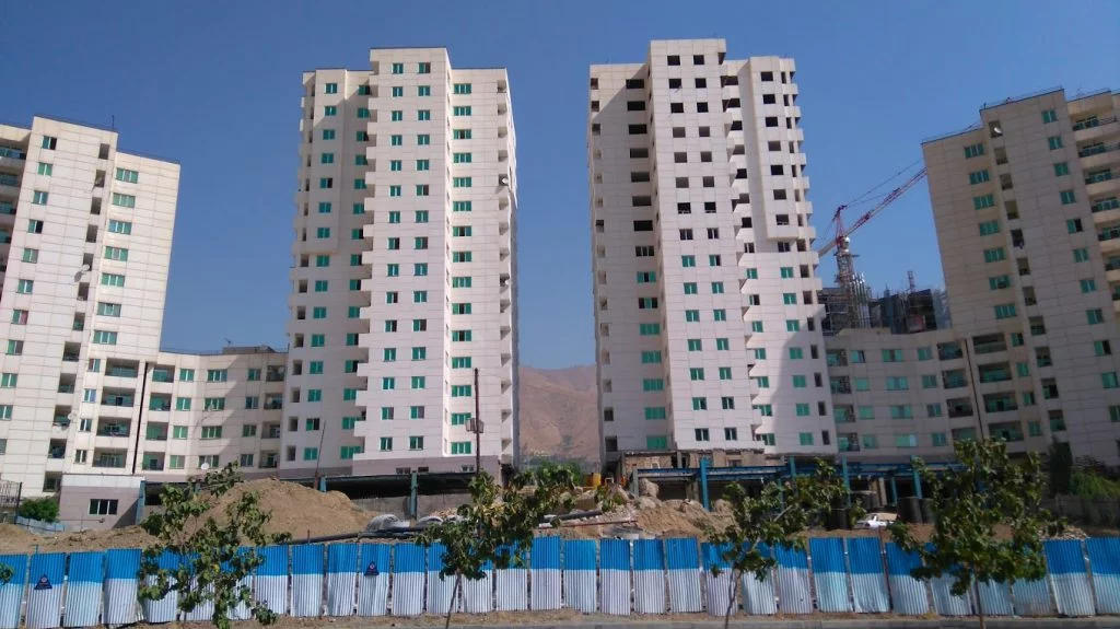 برج سروناز چیتگر