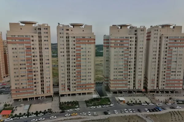 فروش آپارتمان 120 متری برج آسمان دریاچه چیتگر