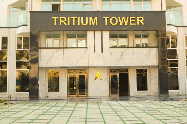 فروش آپارتمان 157 متری برج تریتیوم دریاچه چیتگر