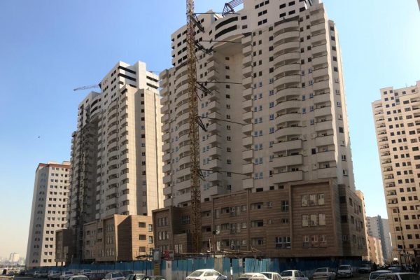 فروش آپارتمان 94 متری برج صدف چیتگر