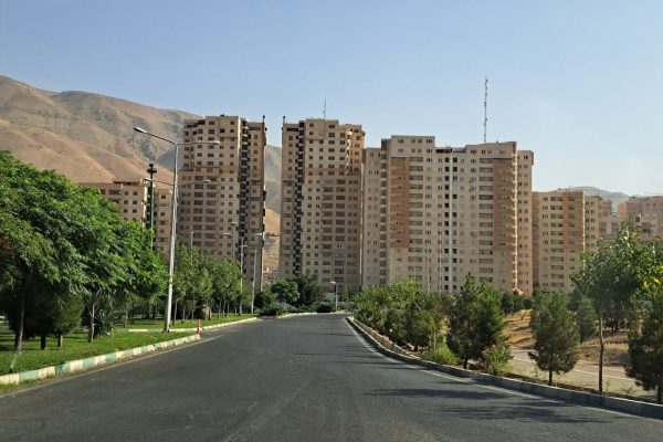 فروش آپارتمان 180 متری برج روژان اردستانی