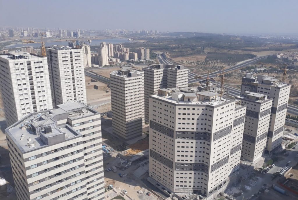 تعاونی‌های مسکن در منطقه ۲۲ تهران: گزینه‌های معتبر برای سرمایه‌گذاری در دریاچه چیتگر