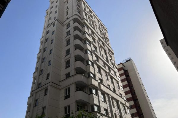 فروش واحد 98 متری برج ارغوان کوهک