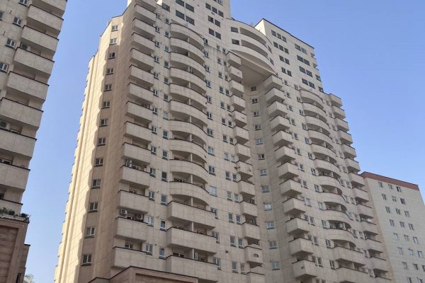 فروش واحد 98 متری برج صدف دریاچه چیتگر