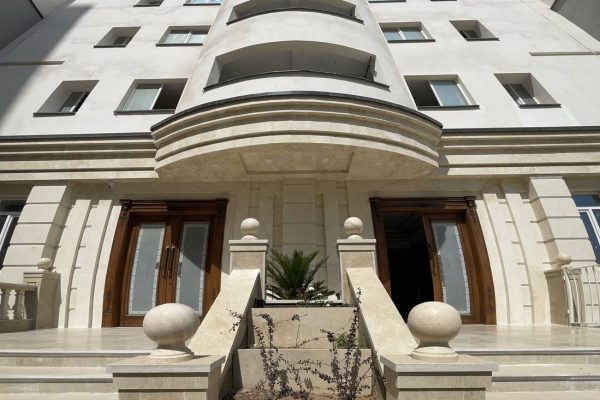 فروش آپارتمان 105 متری برج افلاک دریاچه چیتگر