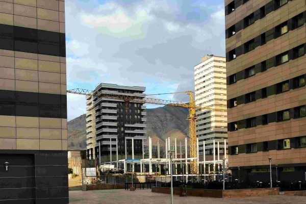 خرید آپارتمان 104 متری برج ارکیده شهرک چیتگر