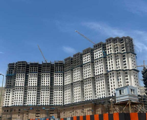 برج رونیکا پالاس آبشار